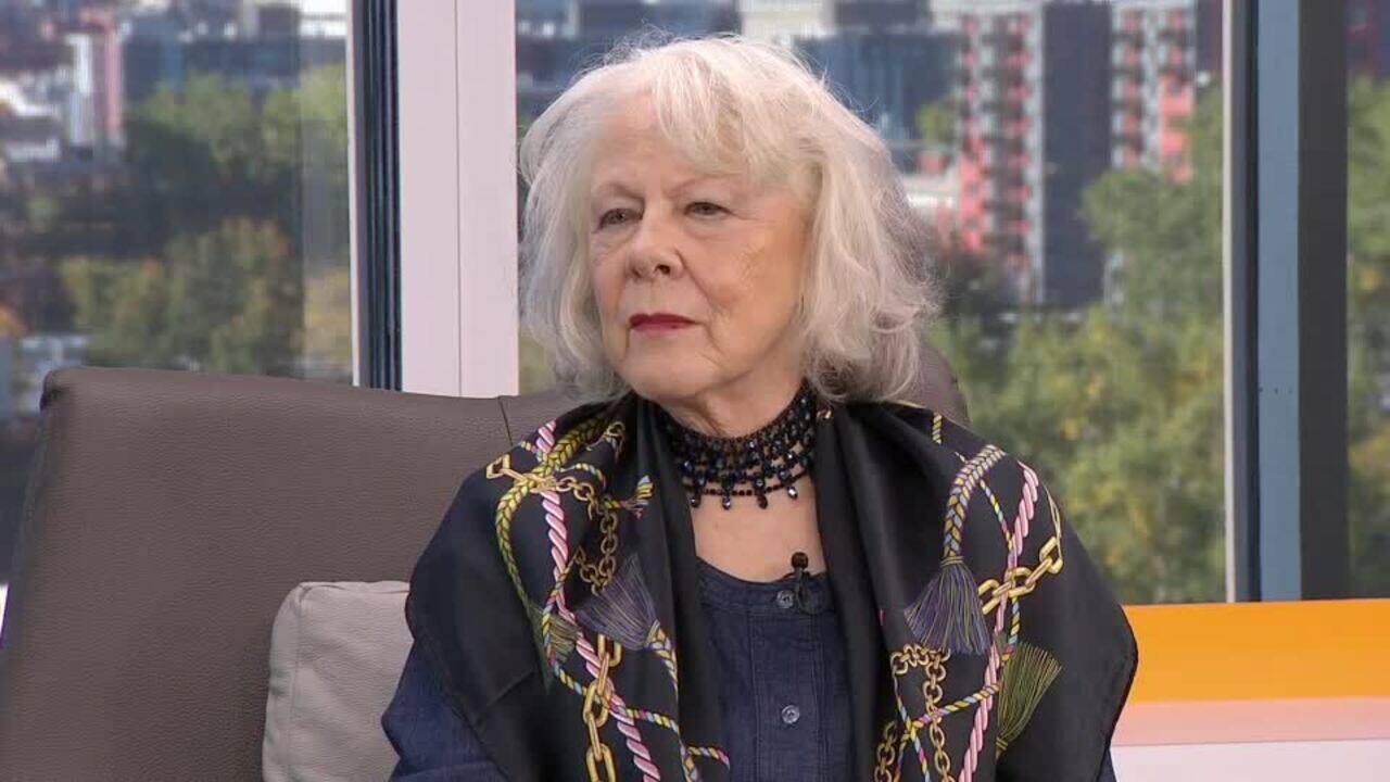 WEB_SalutBonjour_2020-10-09T09_16_07__0920333-04_00D441974