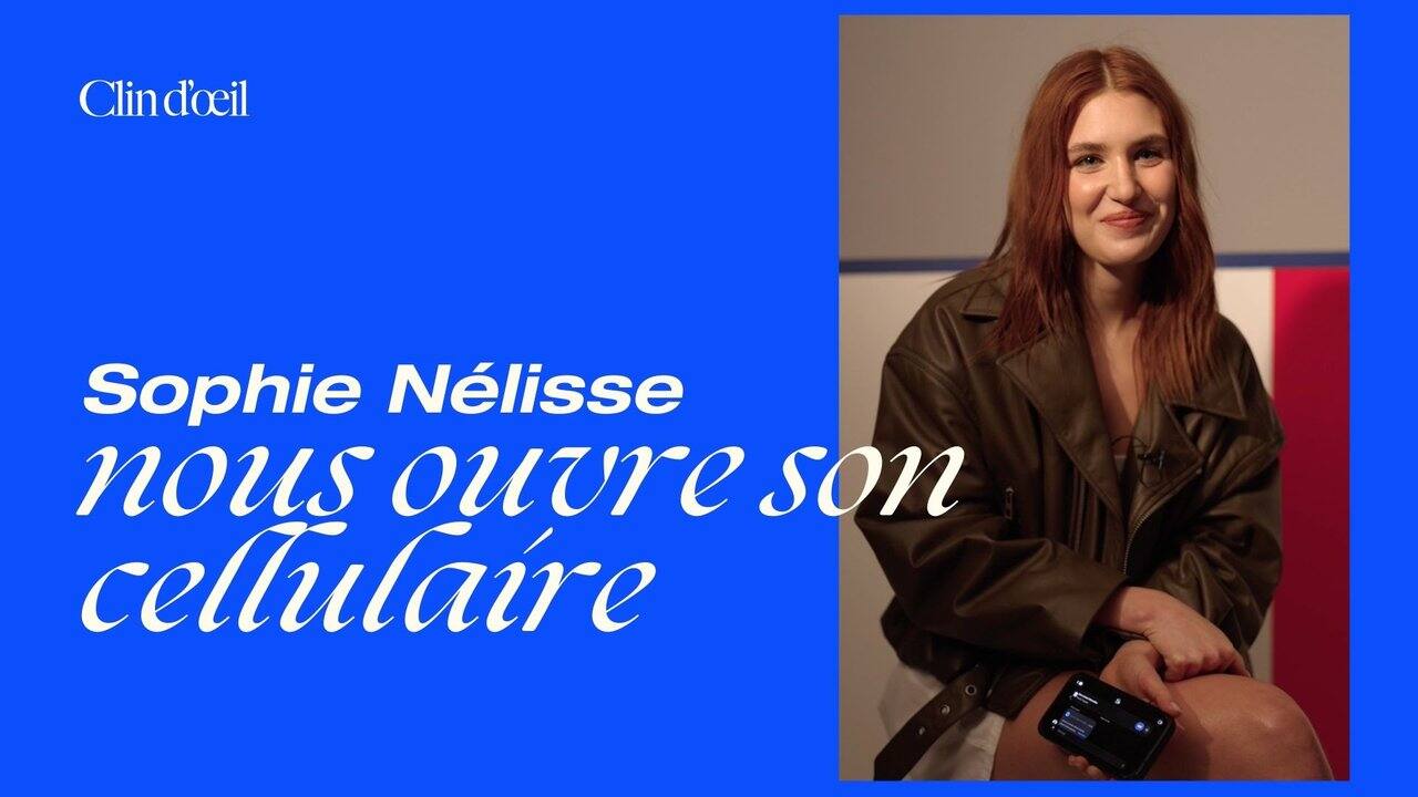 [VIDÉO] Sophie Nélisse nous dévoile ce qui se cache dans son cellulaire