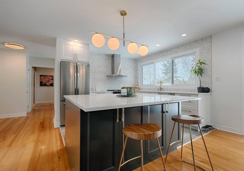 ba5fe93e5257421fad0964ac11e33001