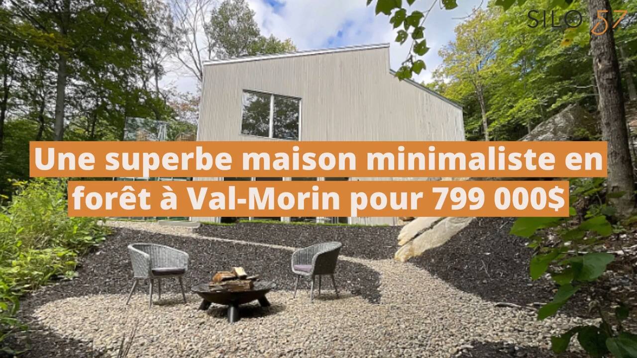 Une superbe maison minimaliste en forêt à Val-Morin pour 799 000$