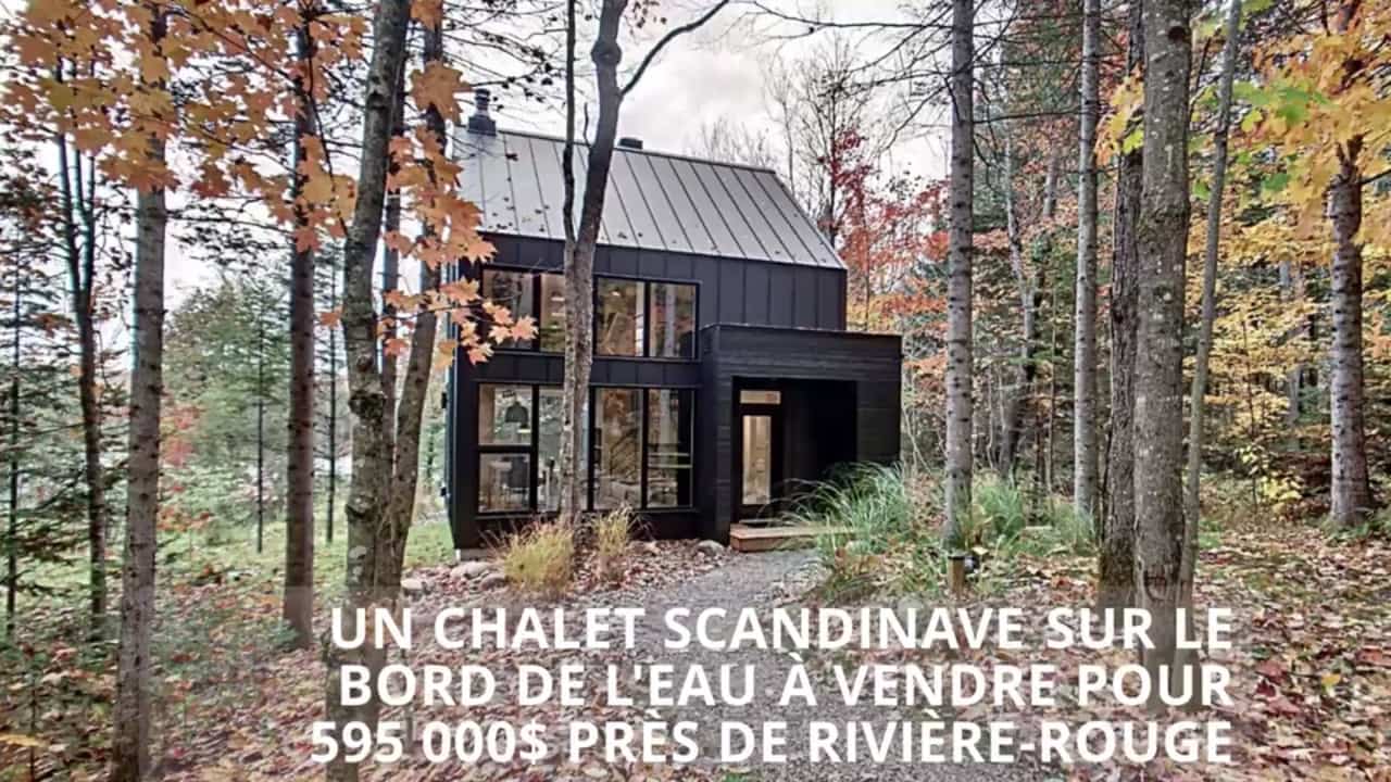 Un chalet scandinave sur le bord de l'eau à vendre pour 595 000$ près de Rivière-Rouge