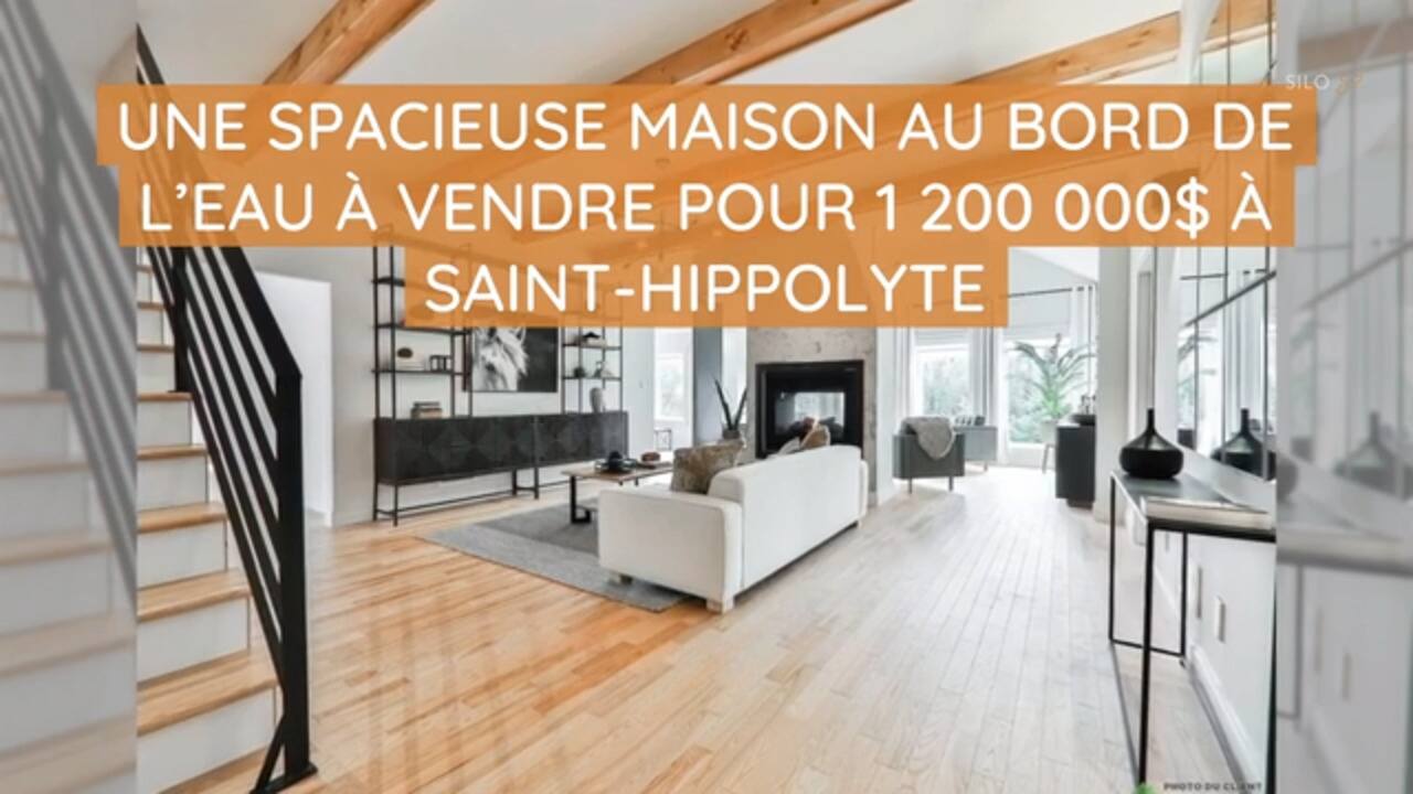 Une spacieuse maison au bord de l'eau à vendre pour 1 200 000$ à Saint-Hippolyte