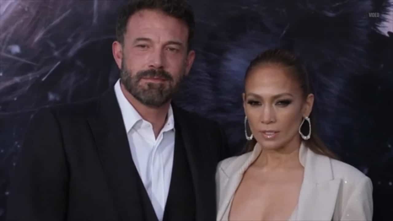 Jennifer Lopez partage de nouvelles photos de son mariage avec Ben Affleck - images Cover Media