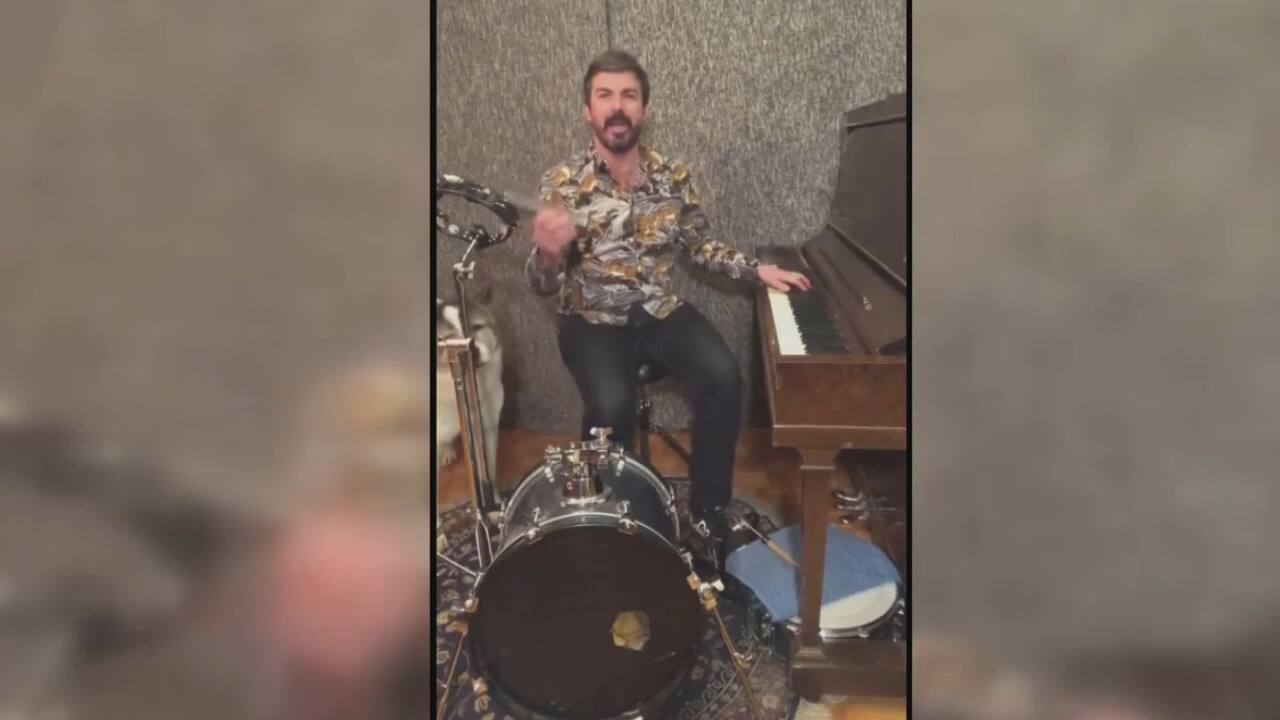 Les vidéos de Damien Robitaille font le tour du monde : explications