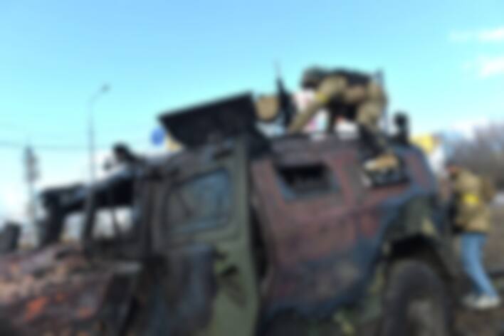 Des soldats russes auraient saboté leur véhicule - entrevue avec Loïc Tassé