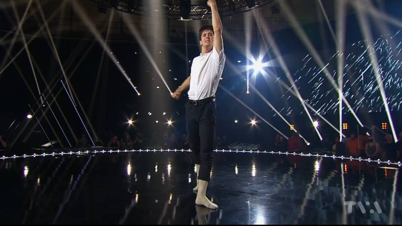 WEB_SalutBonjour_2021-10-04T08_23_46__5092333-04_00D262328