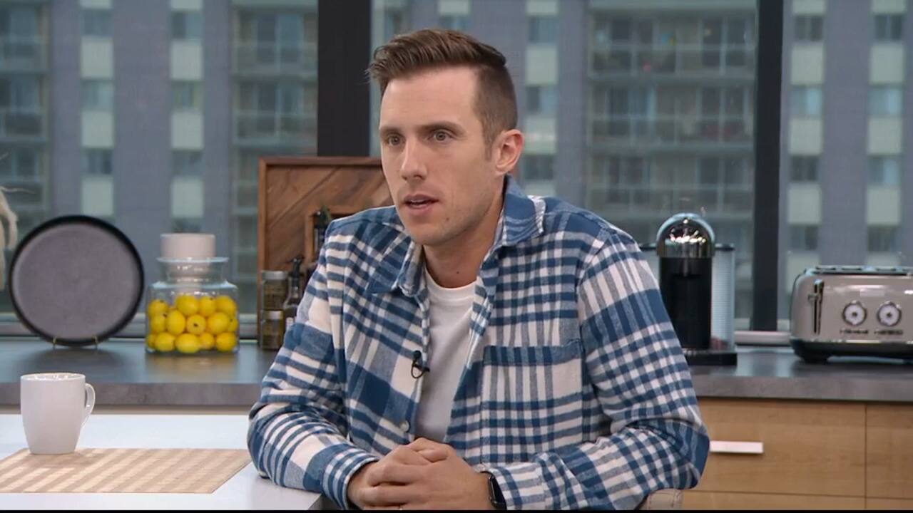 WEB_SalutBonjour_2021-10-05T09_29_41__5028000-04_00D441541