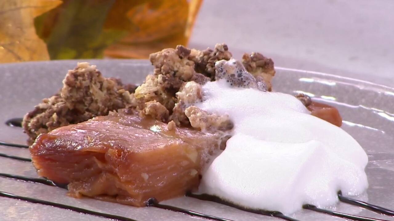 FONDANT DE POMME ET CRUMBLE AUX CHOCOLATS