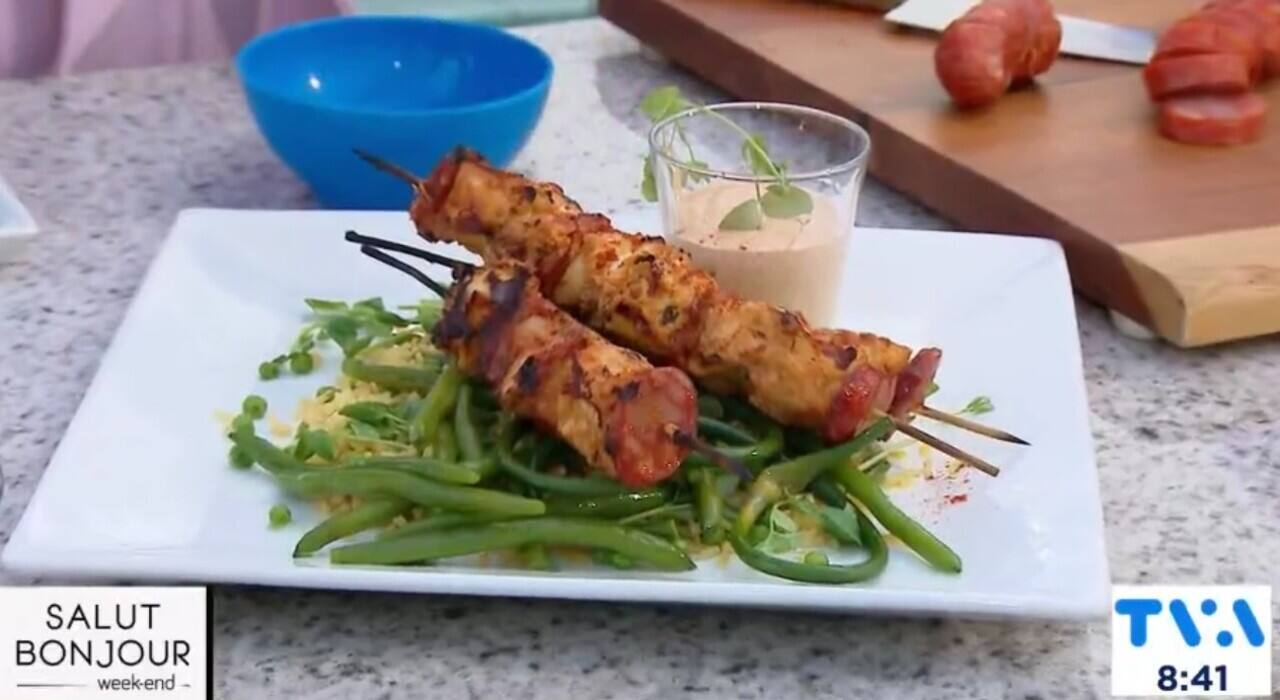 Brochettes de blanc de volaille au paprika fumé et au chorizo 