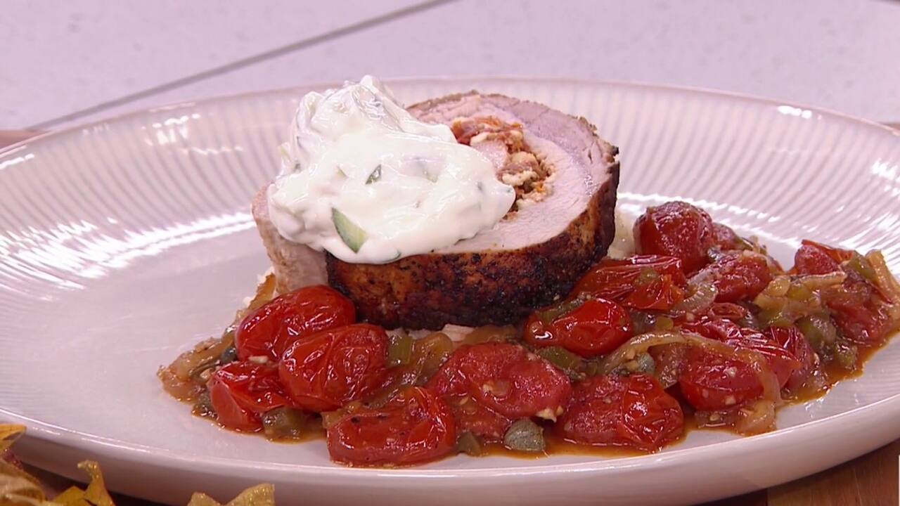 LONGE DE PORC RÔTIE AUX TOMATES SÉCHÉES ET FETA