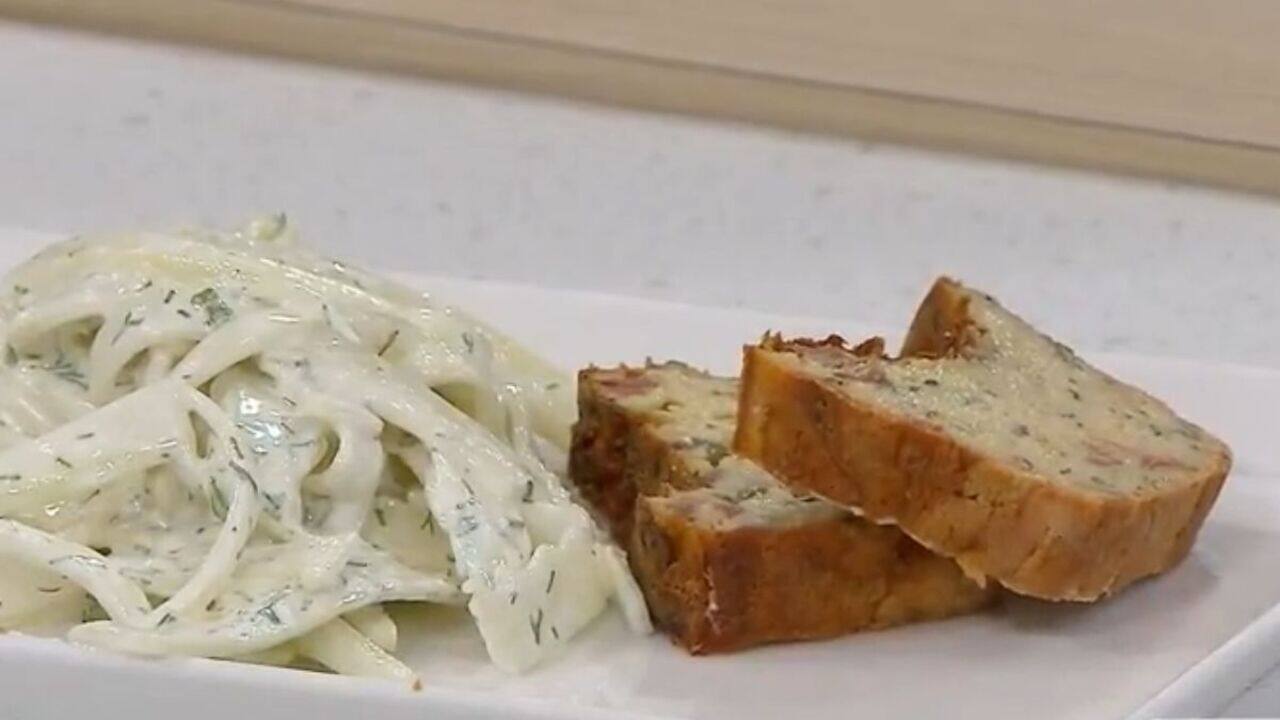 Cake à la courgette et au bacon laqué à l’érable