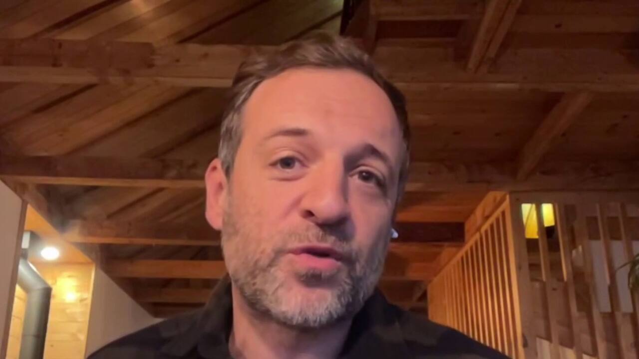 Le journaliste culinaire françois-régis gaudry de passage à montréal