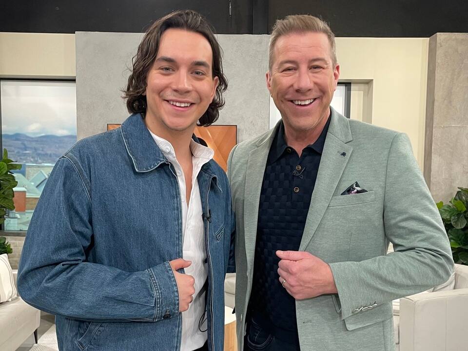 Nouvel album pour William Cloutier : de la pop rythmée et assumée.