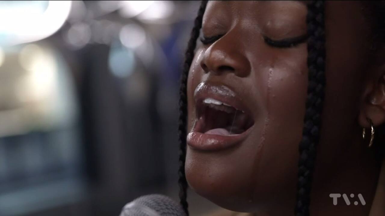 WEB_SalutBonjour_2021-01-25T06_22_31__8646000-05_00D223590