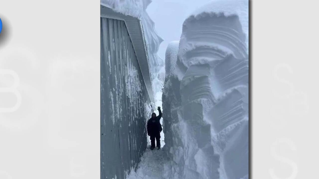 Tempête en Nouvelle-Écosse: un résident reçoit près de 150 cm de neige