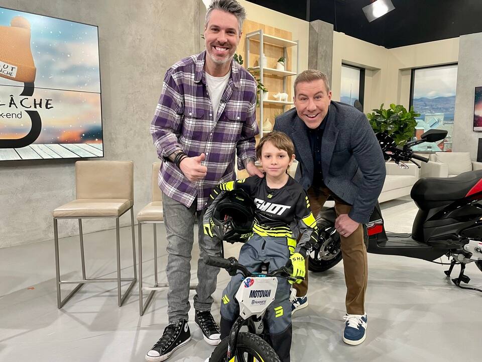 Vélos électriques et scooter! Complices de la mobilité des jeunes