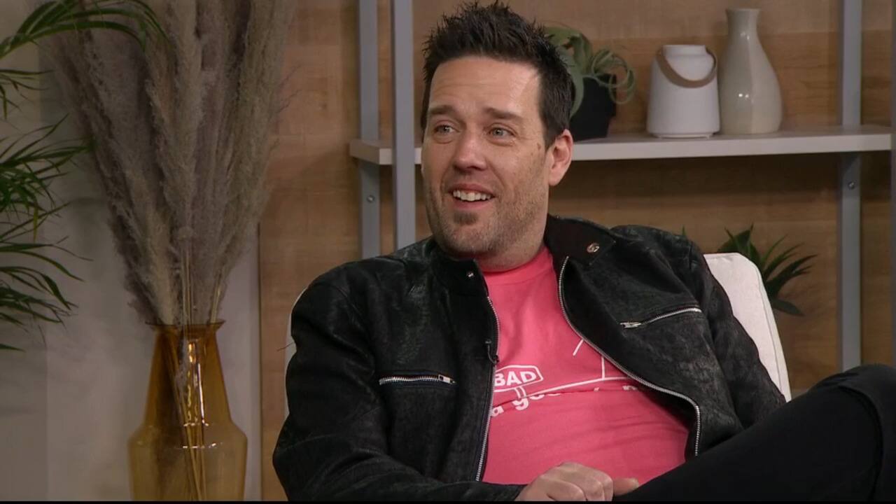 Entrevue P-A Methot  P-A 2000 - LE PARTY DU MILLÉNAIRE