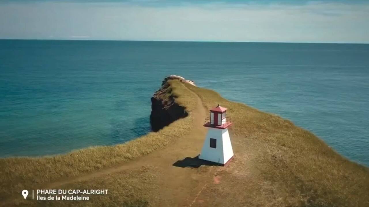 WEB_SalutBonjour_2021-06-09T08_39_54__7011333-04_00D302769