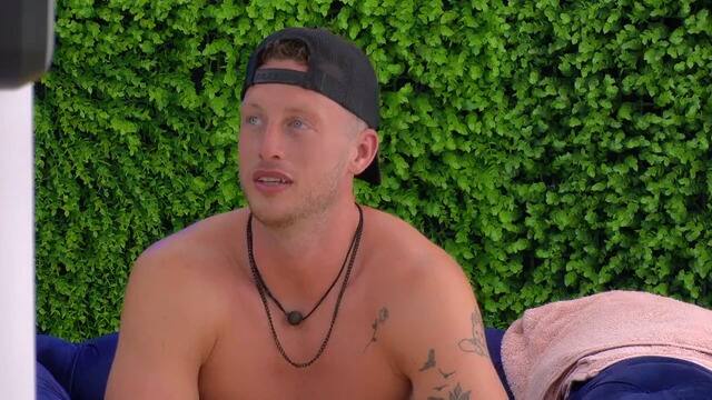 Ép 23. Veux-tu être mon amoureuse? - l'île de l'amour - TVA en